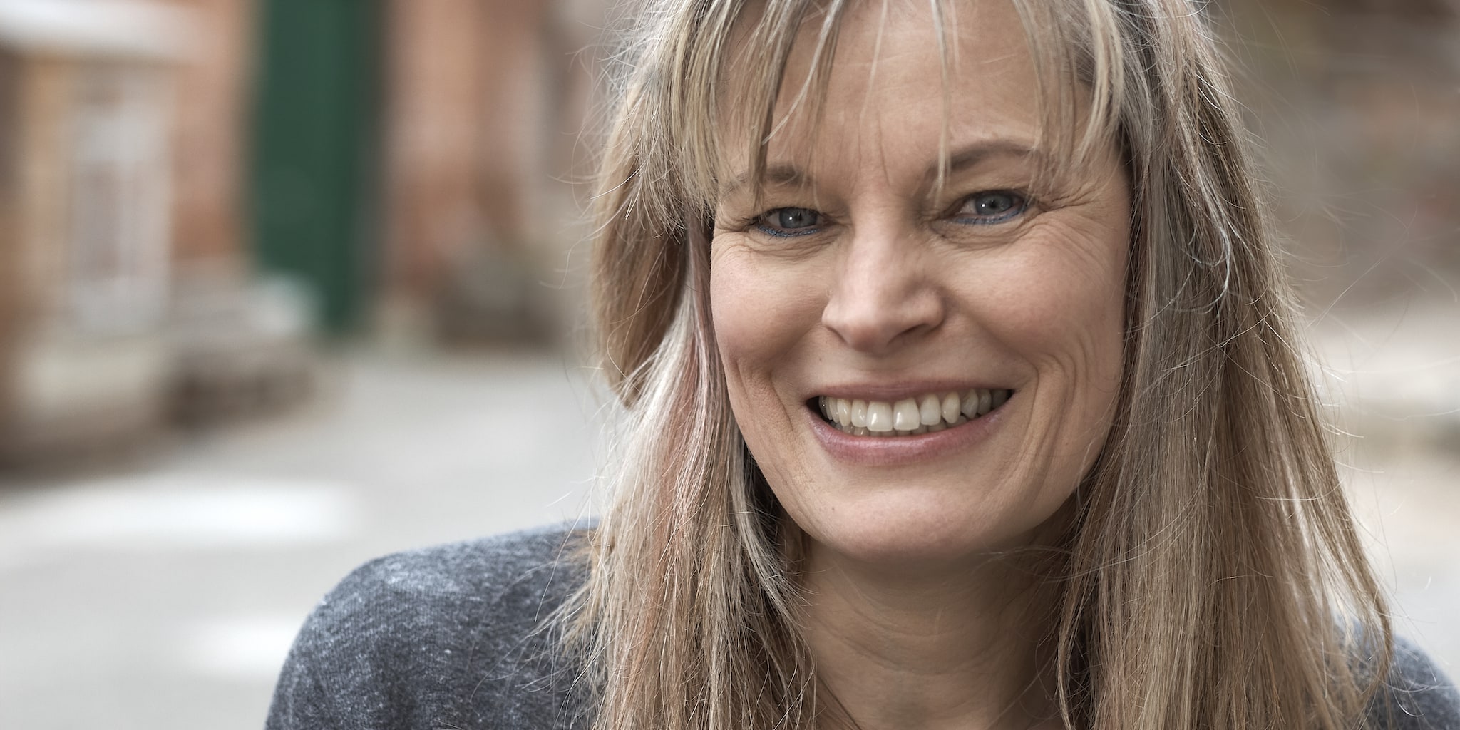 Portrait von Bettina Wimmer in der alten Seegrasspinnerei